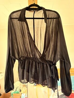 Zara Black and Cream Textured Collar Blouse